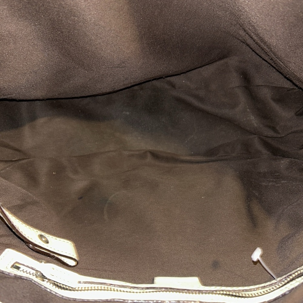 GUCCI BAG - Picture 7 of 11